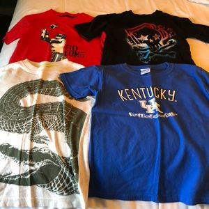 Boys small t-shirts EUC 4 for 10
